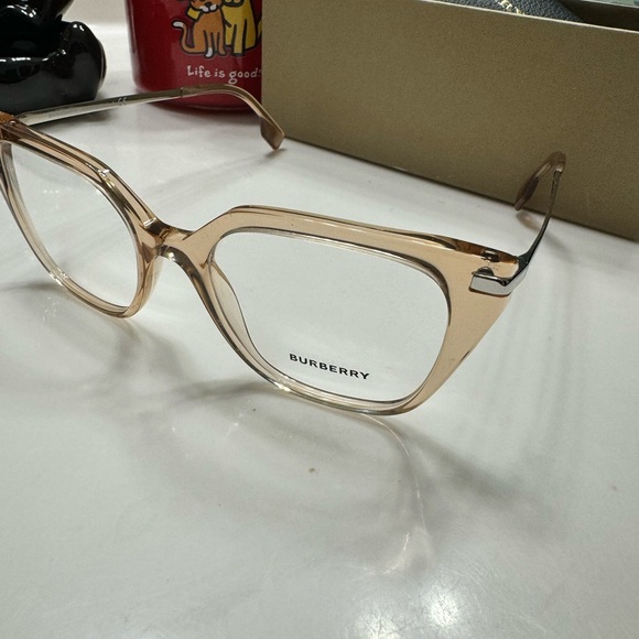 BNIB Burberry Eyeglasses - Picture 11 of 14